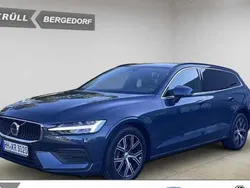 Blau (denim blue / metallic) Gebraucht 2024 Volvo V60 Core Kombi | 37.900 € (Guter Preis)