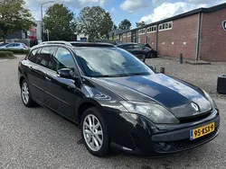Schwarz Gebraucht 2010 Renault Laguna III Kombi | 2.450 € (Fairer Preis)