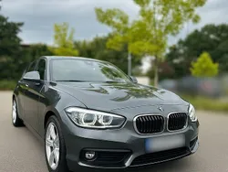 Grau Gebraucht 2017 BMW 118 Advantage Kleinwagen | 13.499 € (Fairer Preis)