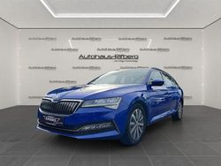 Blau Gebraucht 2021 Skoda Superb Limousine | 17.890 € (Guter Preis)