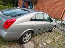 Grau Gebraucht 2003 Nissan Primera Limousine | 3.500 € (Teuer)