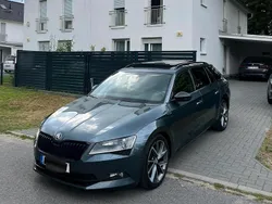 Grau Gebraucht 2018 Skoda Superb SportLine Kombi | 14.500 € (Guter Preis)