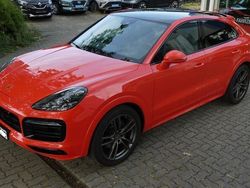 Lava orange Gebraucht 2020 Porsche Cayenne SUV | 67.900 € (Teuer)