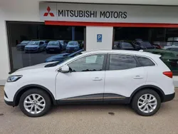 Weiß Gebraucht 2020 Renault Kadjar LIMITED SUV | 16.000 € (Guter Preis)