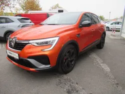 Valenciaorange metallic Gebraucht 2022 Renault Arkana R.S. SUV | 23.990 € (Guter Preis)