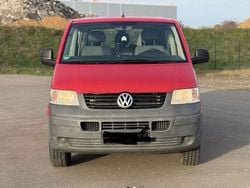 Rot Gebraucht 2008 VW T5 Comfortline Van | 5.900 € (Superpreis)