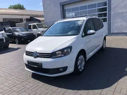 Weiß Gebraucht 2014 VW Touran Cup Van / Kleinbus | 7.950 € (Fairer Preis)