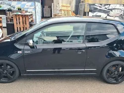 Schwarz Gebraucht 2011 VW up! high up! Kleinwagen | 3.950 € (Guter Preis)