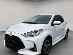 Weiß Neu 2025 Toyota Yaris Hybrid Comfort Kleinwagen | 23.990 € (Guter Preis)
