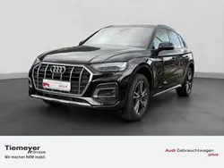 Mythosschwarz metallic Gebraucht 2024 Audi Q5 Ambiente SUV | 47.970 € (Fairer Preis)