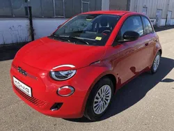 Rot Gebraucht 2025 Fiat 500e Red Kleinwagen | 25.189 € (Fairer Preis)