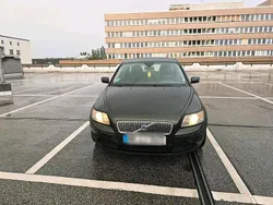 Grün Gebraucht 2006 Volvo V50 Kombi | 1.300 € (Guter Preis)