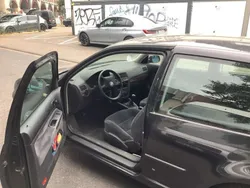Schwarz Gebraucht 1999 VW Golf IV Basis Limousine | 1.300 € (Superpreis)