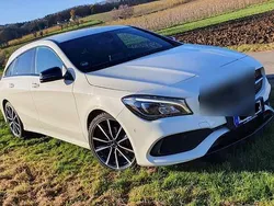 Weiß Gebraucht 2016 Mercedes CLA200 AMG line Kombi | 21.990 € (Teuer)