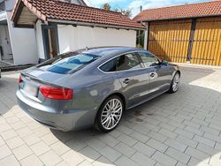 Grau Gebraucht 2015 Audi A5 Sportback S-Line Kleinwagen | 12.100 € (Guter Preis)