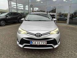 Silber Gebraucht 2016 Toyota Avensis Kombi | 5.700 € (Fairer Preis)