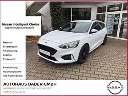 Weiß Gebraucht 2020 Ford Focus ST-Line Limousine | 15.900 € (Guter Preis)