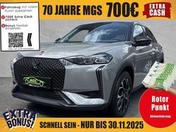Seidengrau metallic (metallic) Gebraucht 2024 DS Automobiles DS3 Performance SUV | 22.780 € (Fairer Preis)