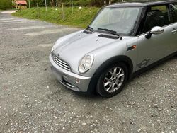 Silber Gebraucht 2006 Mini Cooper Kleinwagen | 2.500 € (Fairer Preis)