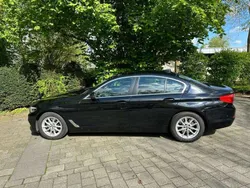 Schwarz Gebraucht 2020 BMW 520 Sport Line Limousine | 17.600 €