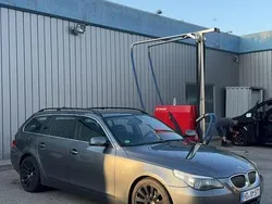 Grau Gebraucht 2005 BMW 530 Kombi | 3.699 € (Guter Preis)