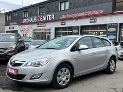 Silber Gebraucht 2011 Opel Astra Selection Kombi | 2.490 € (Guter Preis)