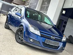 Blau Gebraucht 2005 Opel Astra Sport Kombi | 1.999 €