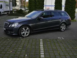 Grau Gebraucht 2013 Mercedes E220 Avantgarde Kombi | 17.100 € (Etwas zu teuer)