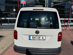 Weiß Gebraucht 2016 VW Caddy Van / Kleinbus | 8.750 €