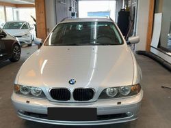 Grau Gebraucht 2002 BMW 530 Kombi | 7.999 € (Teuer)