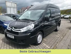 Schwarz Gebraucht 2016 Citroën Jumpy Van / Kleinbus | 12.498 € (Guter Preis)