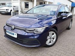 Atlantic blue metallic Gebraucht 2021 VW Golf VIII Life Kombi | 18.320 € (Guter Preis)