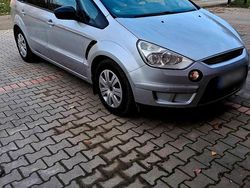 Silber Gebraucht 2008 Ford S-MAX S Van / Kleinbus | 4.400 € (Fairer Preis)