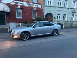 Silber Gebraucht 2007 Audi A8L Limousine | 5.000 €