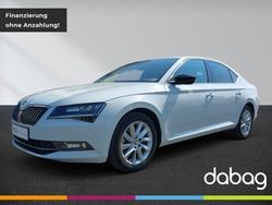 Weiß Gebraucht 2019 Skoda Superb Style Limousine | 19.975 € (Guter Preis)