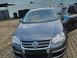 Silber Gebraucht 2008 VW Golf VI Kombi | 3.100 € (Guter Preis)