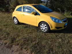 Gelb Gebraucht 2008 Opel Corsa Edition Limousine | 1.790 € (Superpreis)