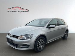 Silber Gebraucht 2016 VW Golf VII Allstar Limousine | 12.399 € (Fairer Preis)