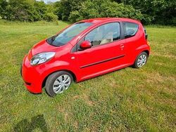 Rot Gebraucht 2010 Citroën C1 Kleinwagen | 2.499 € (Fairer Preis)