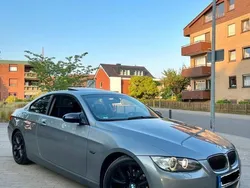 Grau Gebraucht 2008 BMW 320 Coupé | 4.999 € (Superpreis)