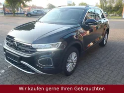 Schwarz Gebraucht 2024 VW T-Roc Life SUV | 23.489 € (Fairer Preis)