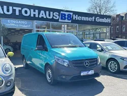 Grün Gebraucht 2021 Mercedes Vito Van / Kleinbus | 20.900 € (Superpreis)