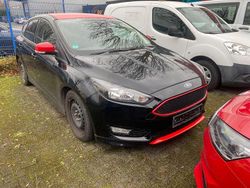 Schwarz Gebraucht 2015 Ford Focus Limousine | 6.350 € (Superpreis)