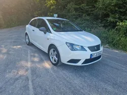 Weiß Gebraucht 2015 Seat Ibiza Ecomotive Kleinwagen | 4.490 € (Guter Preis)