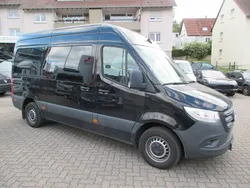 Tiefschwarz Gebraucht 2023 Mercedes Sprinter Van | 58.900 €