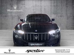 Nero Gebraucht 2021 Maserati Levante SUV | 59.111 € (Fairer Preis)