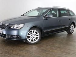 Grau Gebraucht 2013 Skoda Superb Kombi | 9.790 € (Etwas zu teuer)