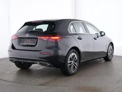Schwarz Gebraucht 2024 Mercedes A180 Progressive Limousine | 27.480 € (Guter Preis)