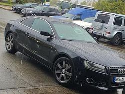 Schwarz Gebraucht 2011 Audi A5 S-Line Coupé | 10.000 €