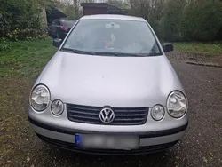 Silber Gebraucht 2003 VW Polo Limousine | 1.700 € (Etwas zu teuer)